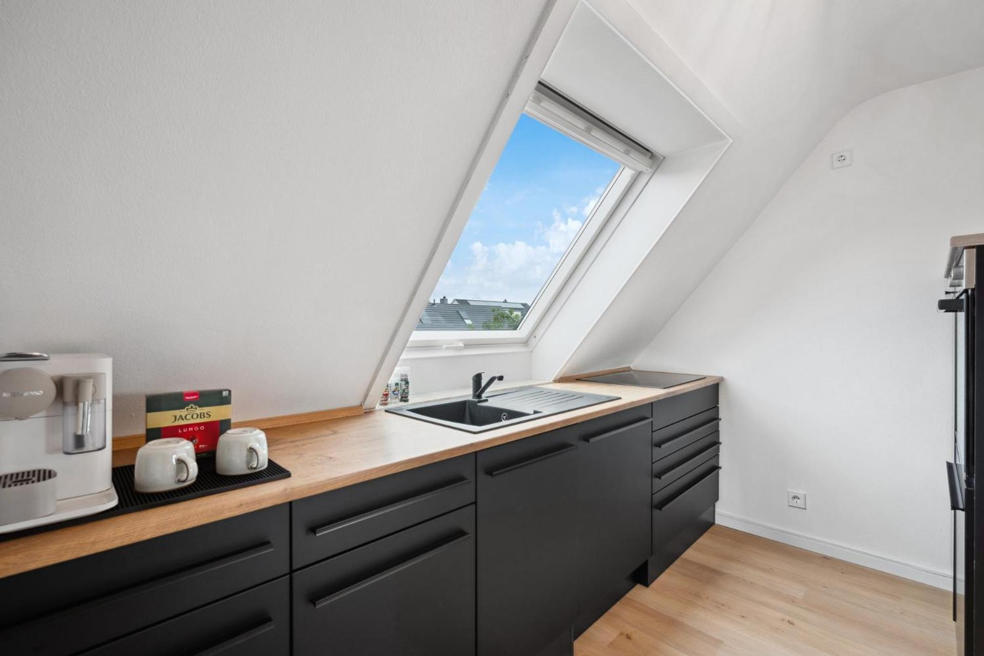 Malu Rooms - Top Lage, Kostenloser Parkplatz, Klima, Netflix, 24H Checkin Ludwigsburg Eksteriør billede