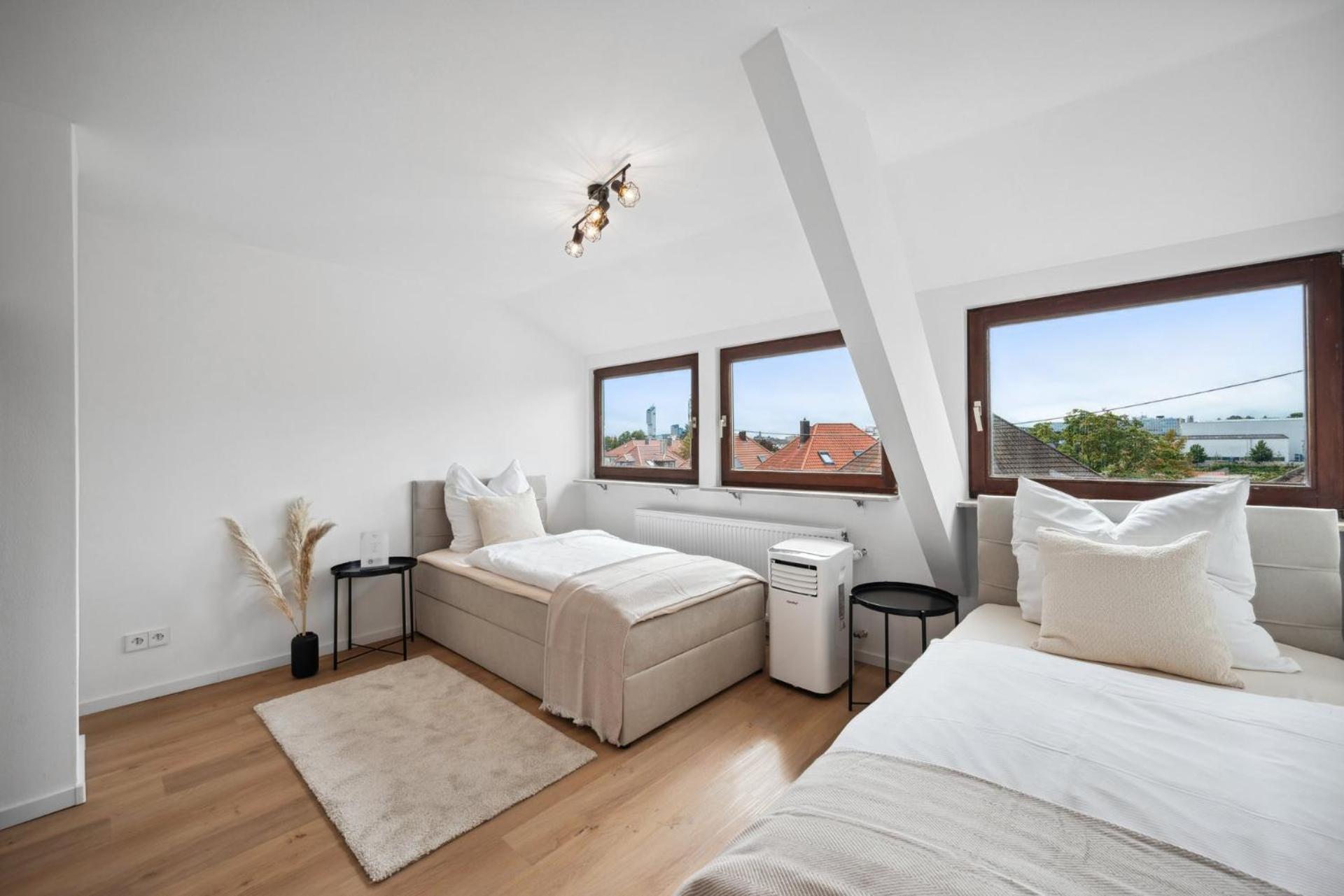 Malu Rooms - Top Lage, Kostenloser Parkplatz, Klima, Netflix, 24H Checkin Ludwigsburg Eksteriør billede